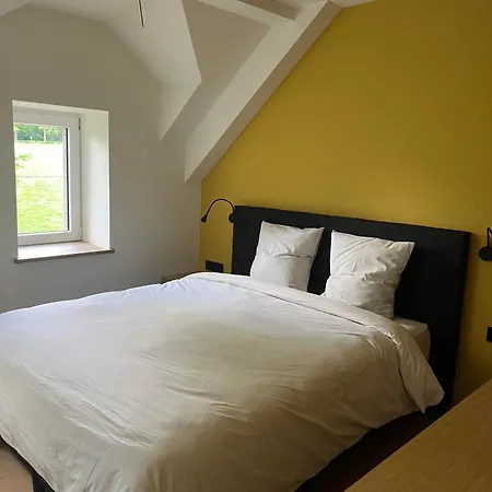 Du Chateau De 4* Leignon