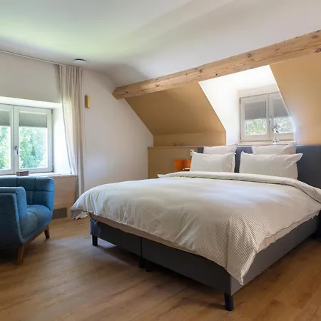 Du Chateau De Pensionat